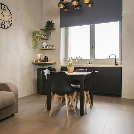 18 Luxury ベッド・アンド・ブレックファスト 4*