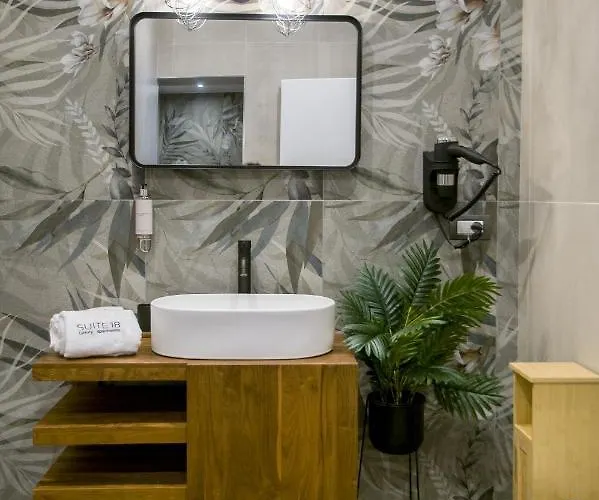 18 Luxury Bed & Breakfast Bari