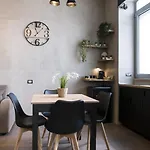 18 Luxury 4*