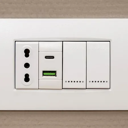 18 Luxury 4* باري